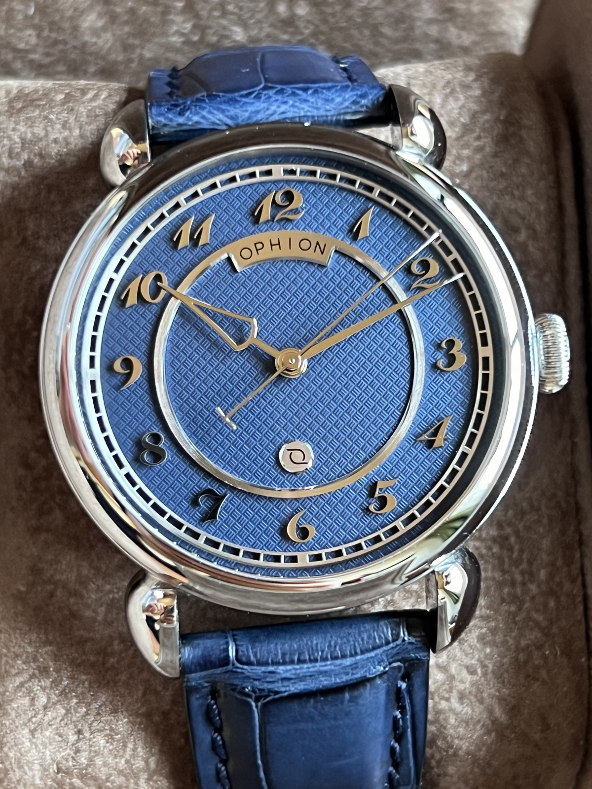 トケマー:OPHION 786 VELOS Guilloche Blue