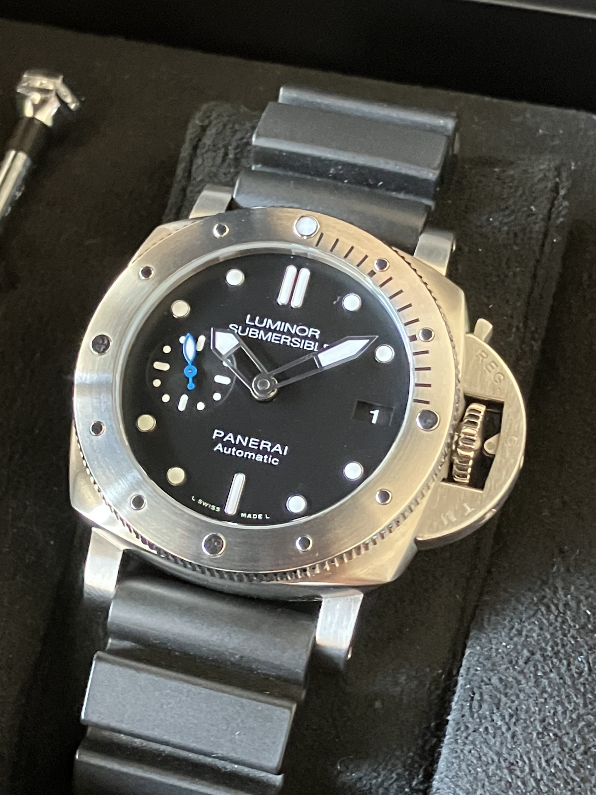 トケマー:パネライ PANERAI pam00682 サブマーシブル 42mm